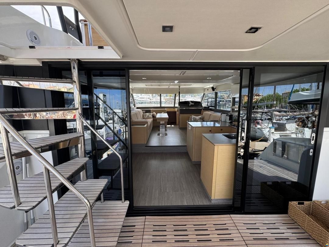Fountaine Pajot MY 44