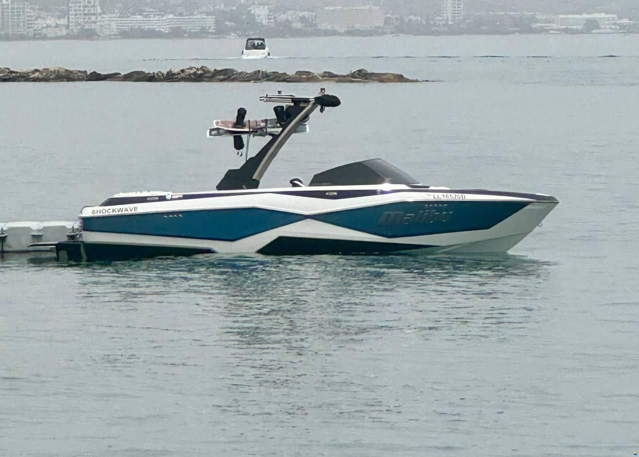 Malibu Wakesetter 22 LSV