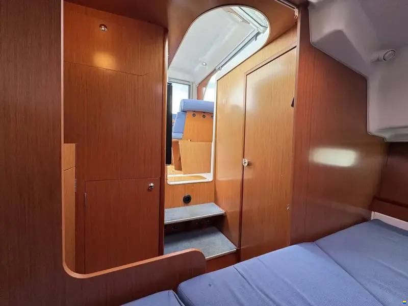 Beneteau Antares 760