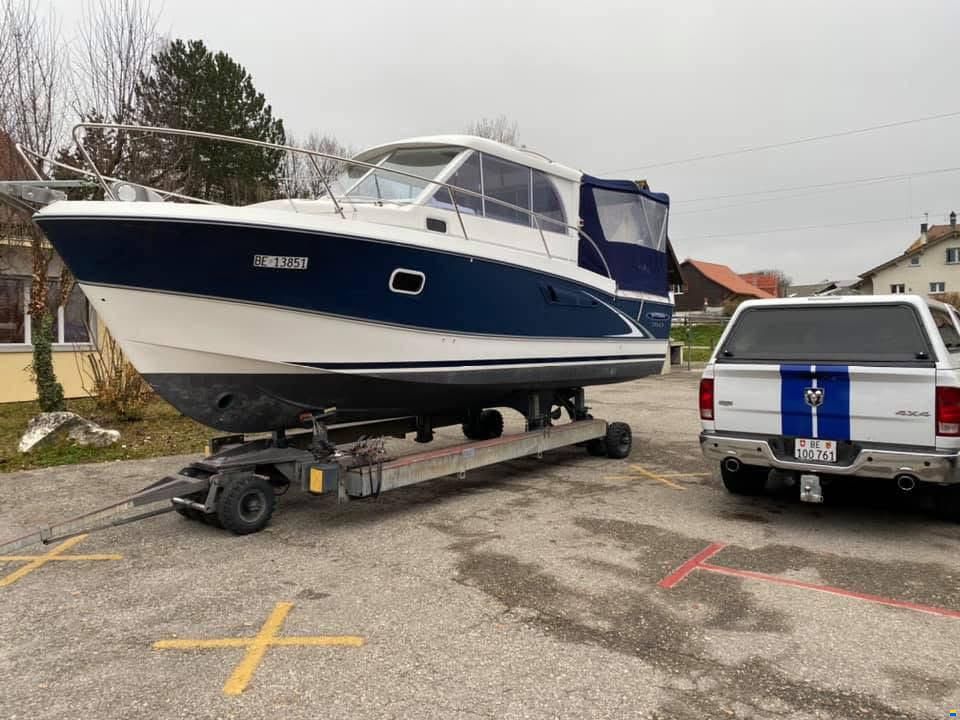 Beneteau Antares 760