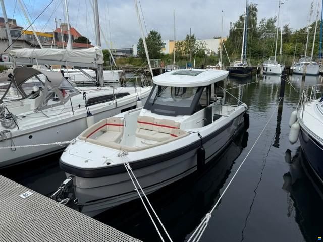 Wellcraft 28 Explorer