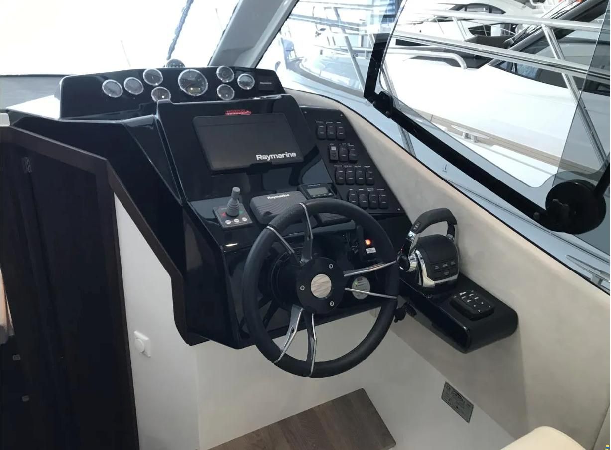 Galeon 310 HTC
