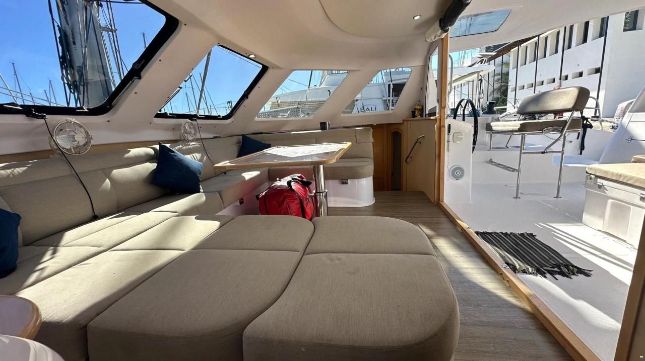 Seawind 1260