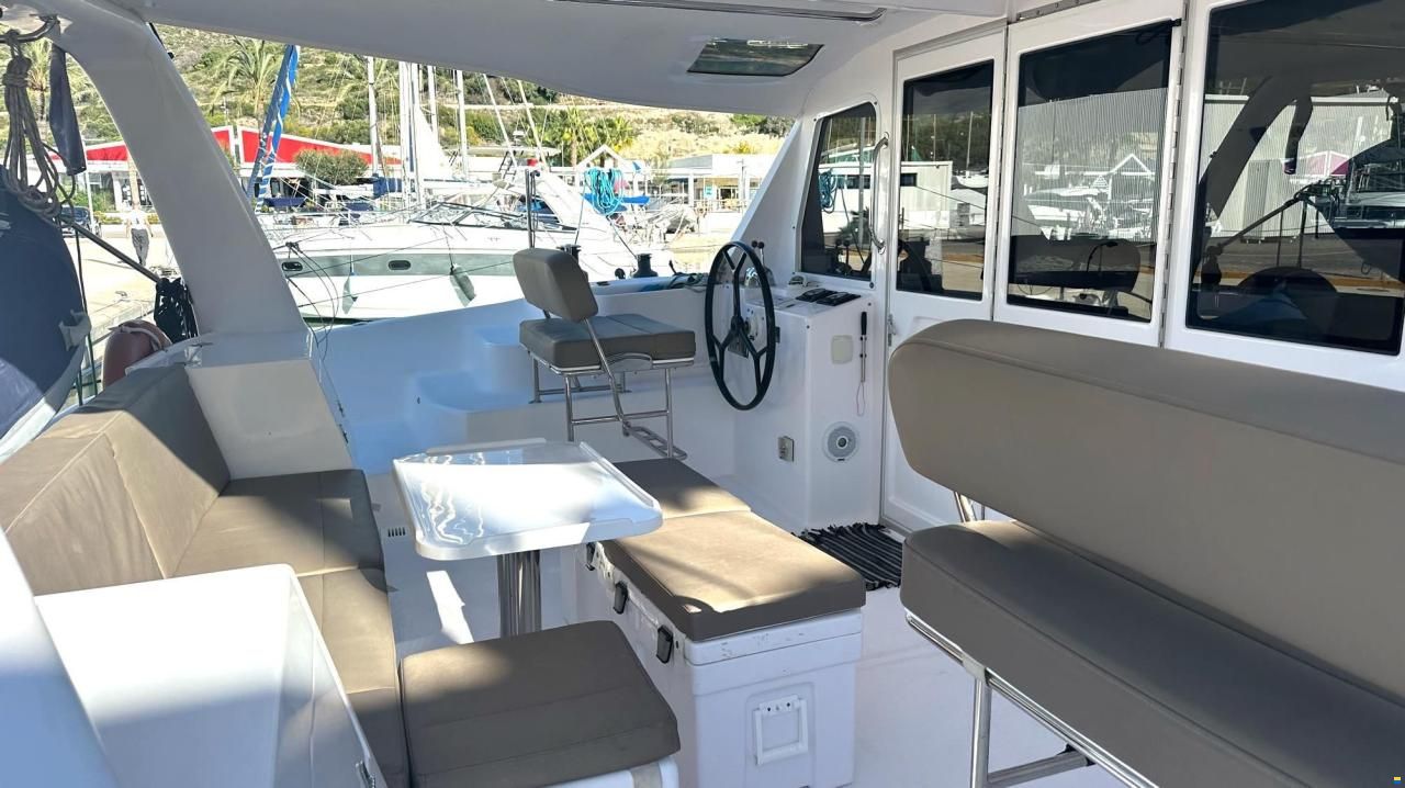 Seawind 1260