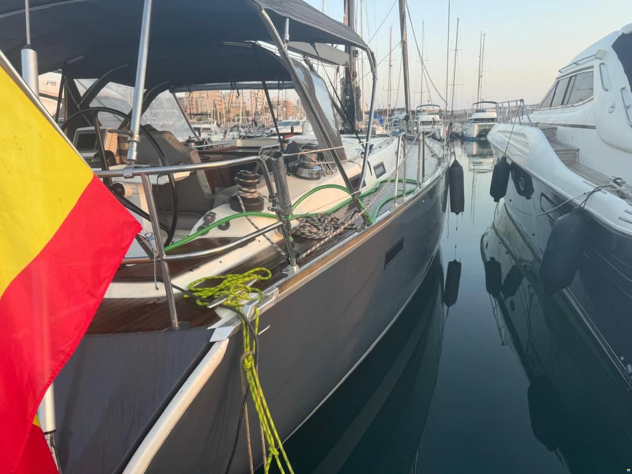 Bavaria 55
