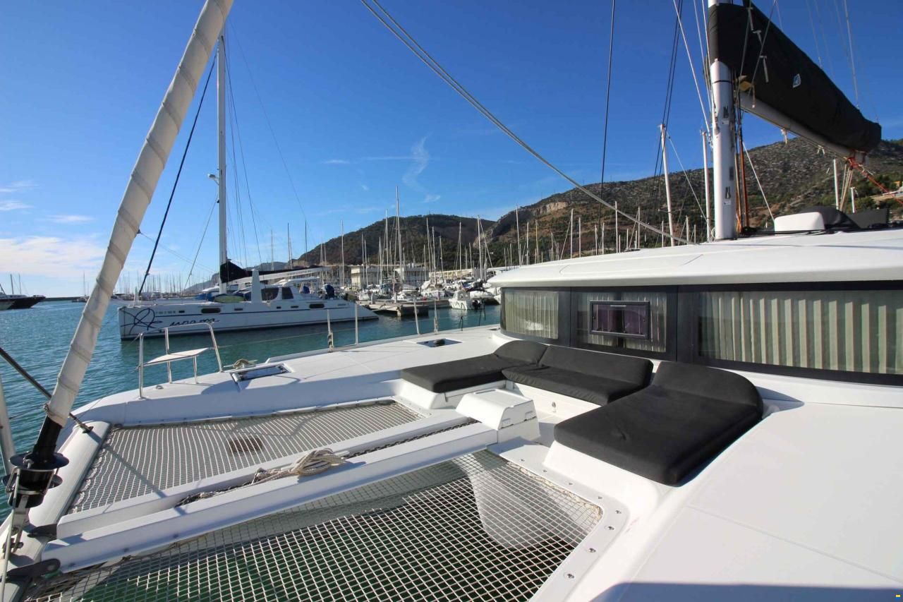 Lagoon 46