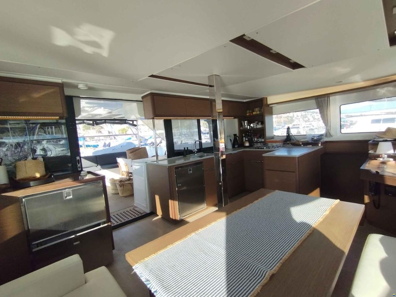 Lagoon 46