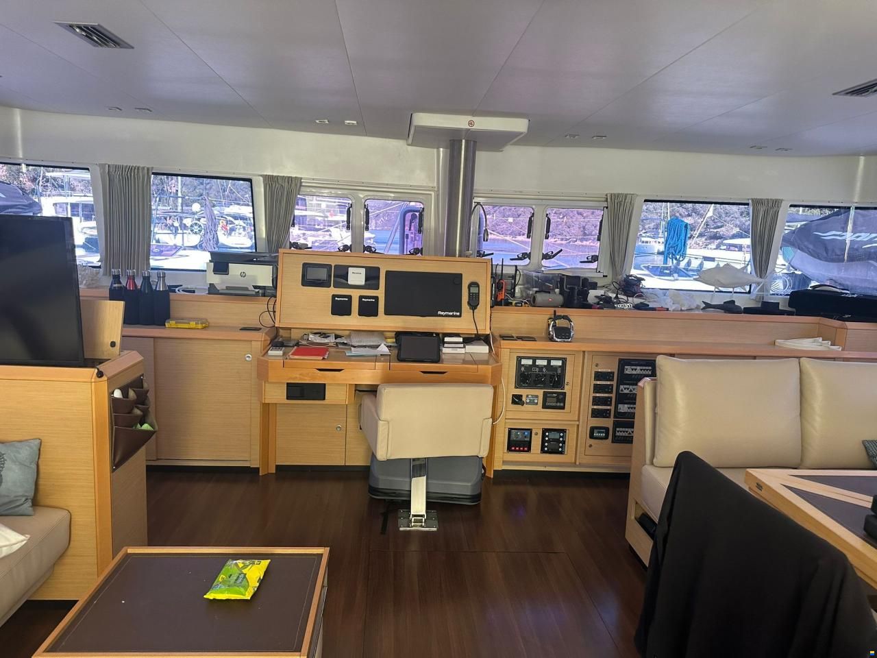 Lagoon 620