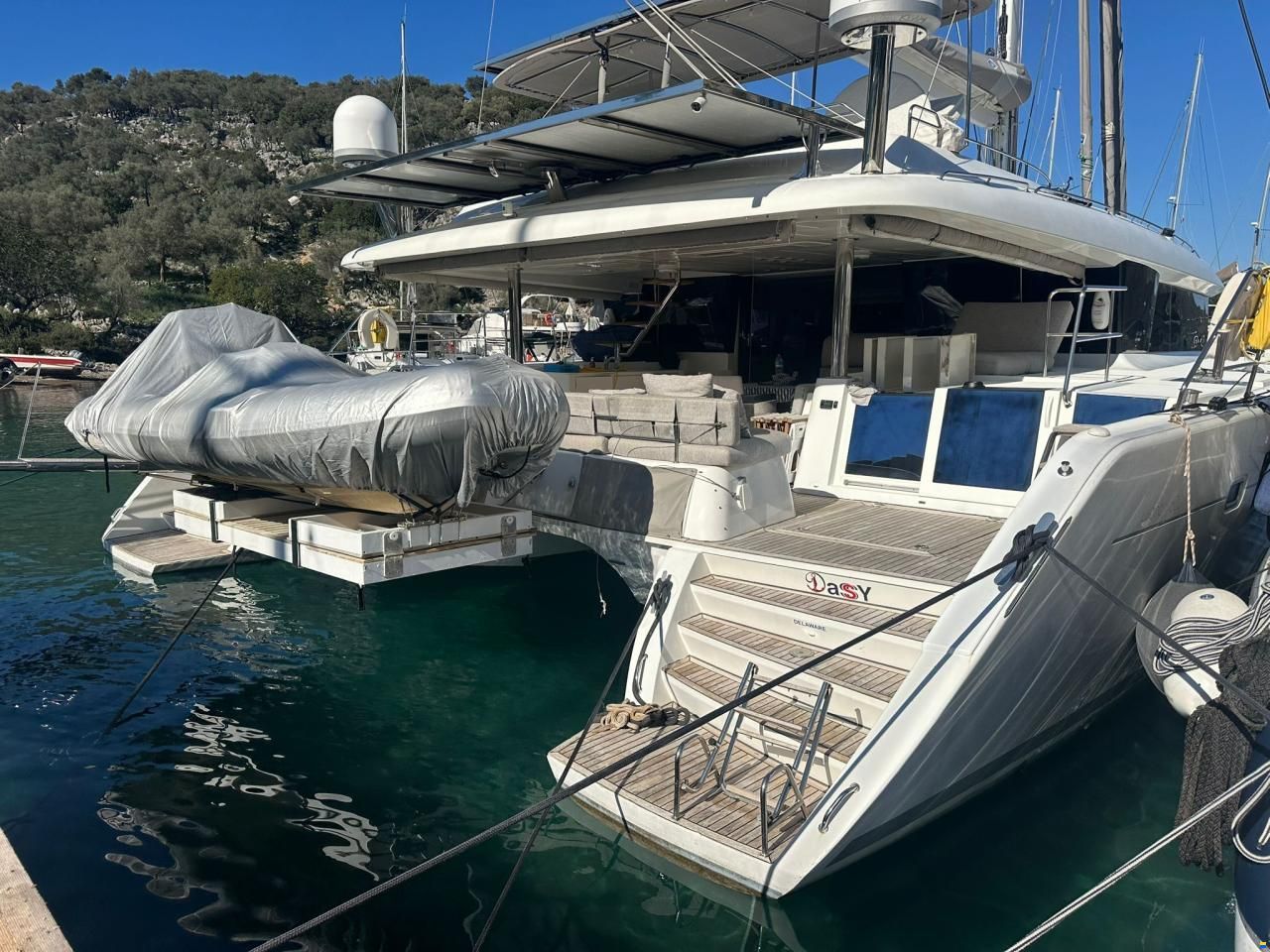 Lagoon 620