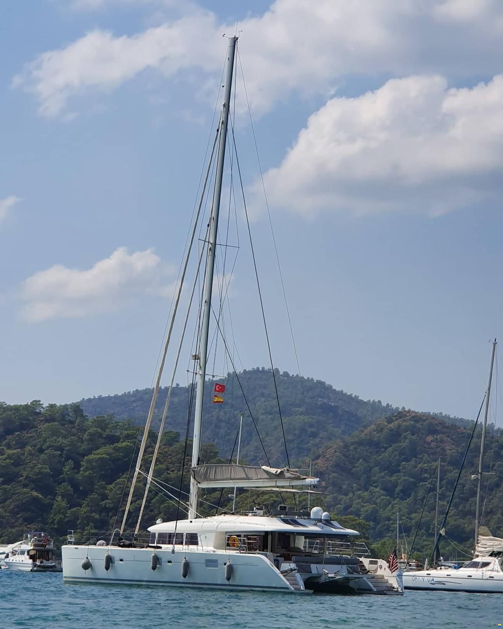 Lagoon 620