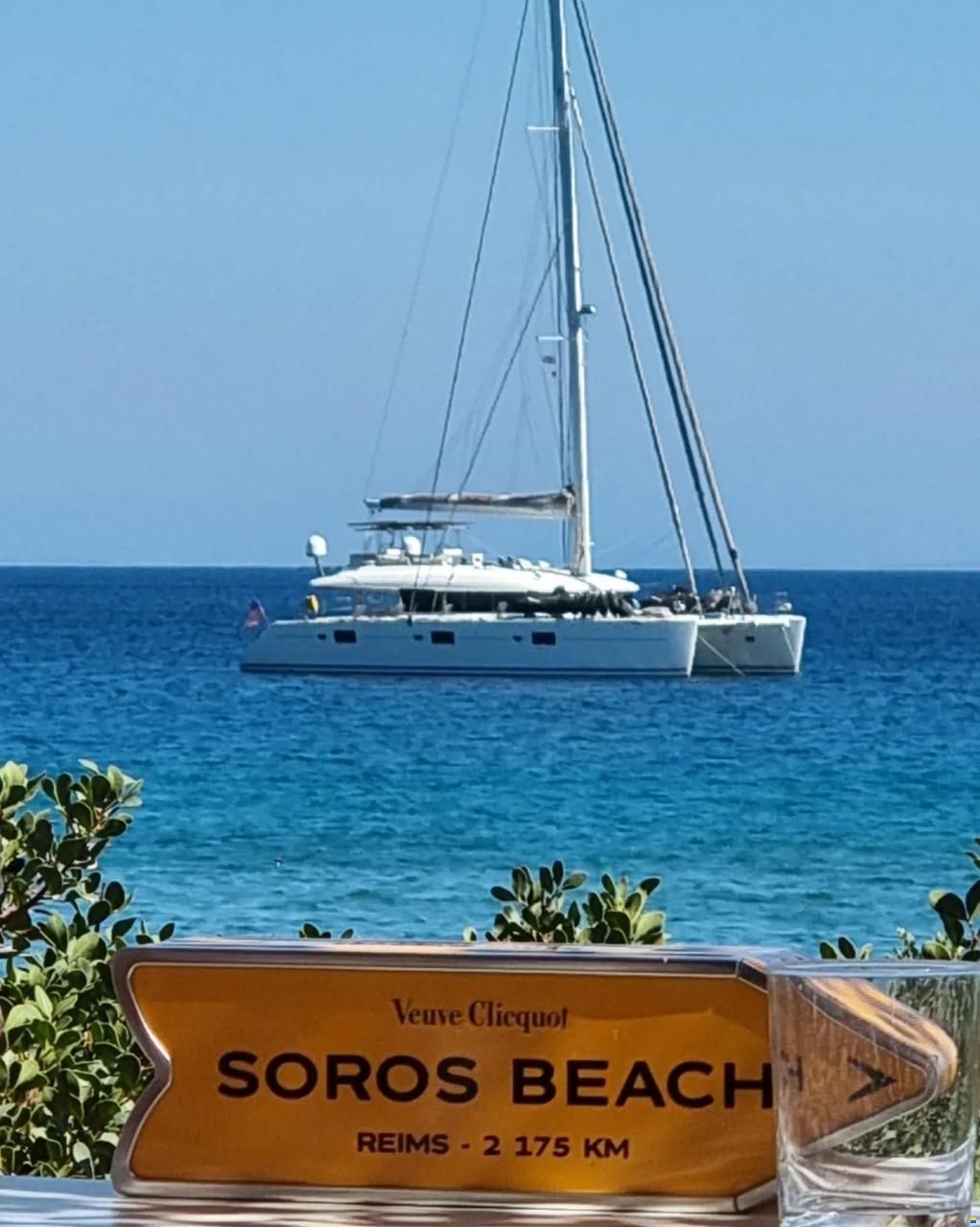 Lagoon 620