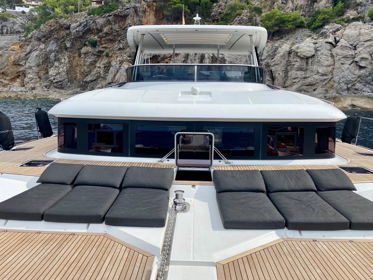 Lagoon 630