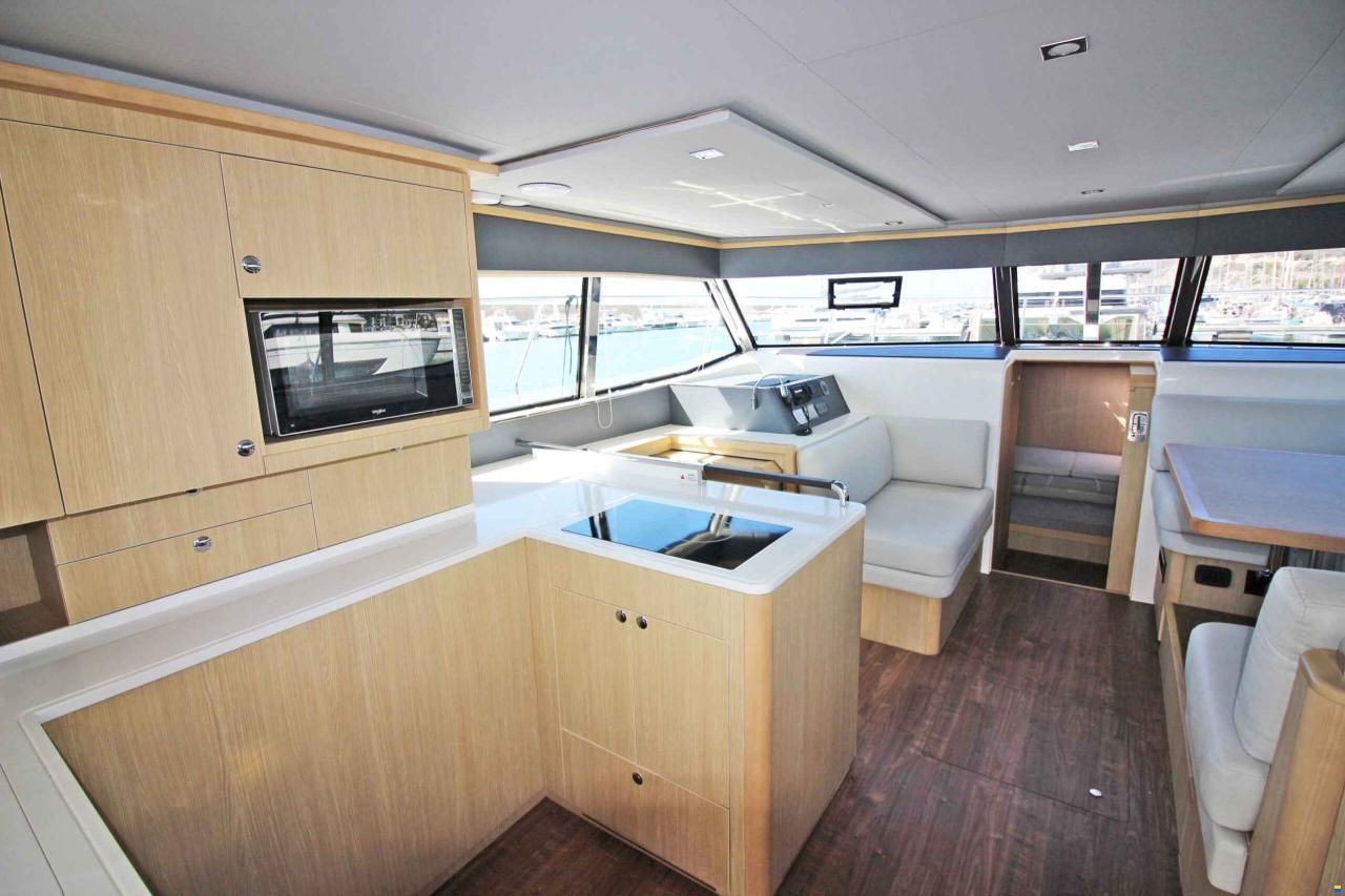 AQUILA 42
