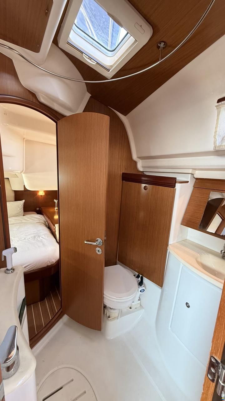Jeanneau Sun Odyssey 42 DS
