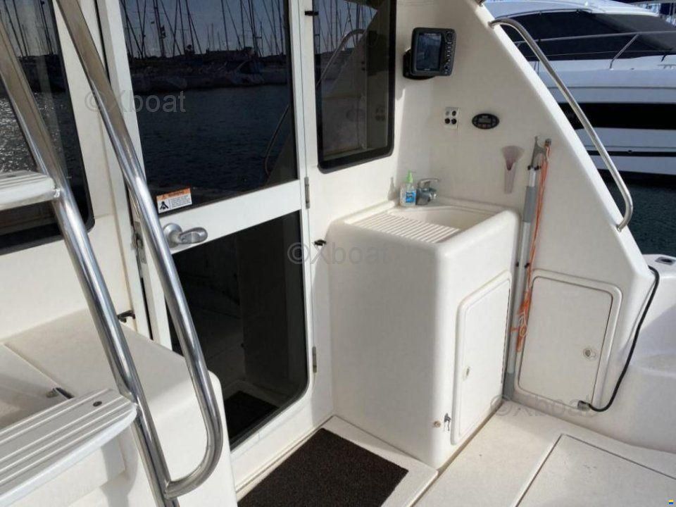 Riviera 33