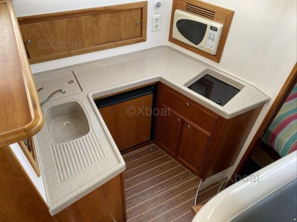 Riviera 33