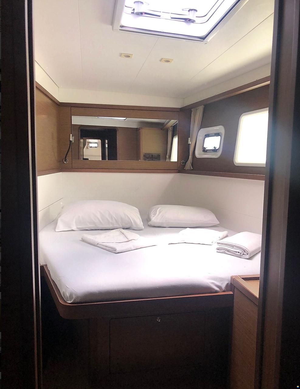 Lagoon 450