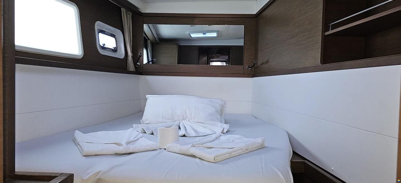 Lagoon 450