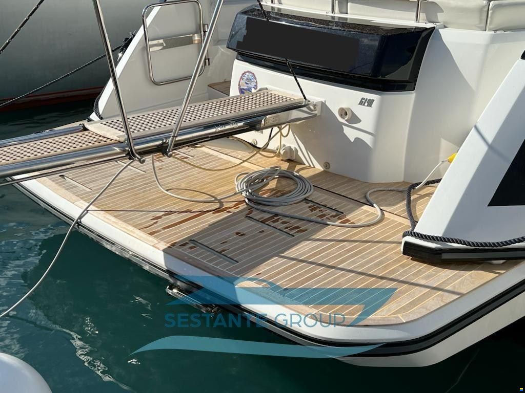 Beneteau GT 40
