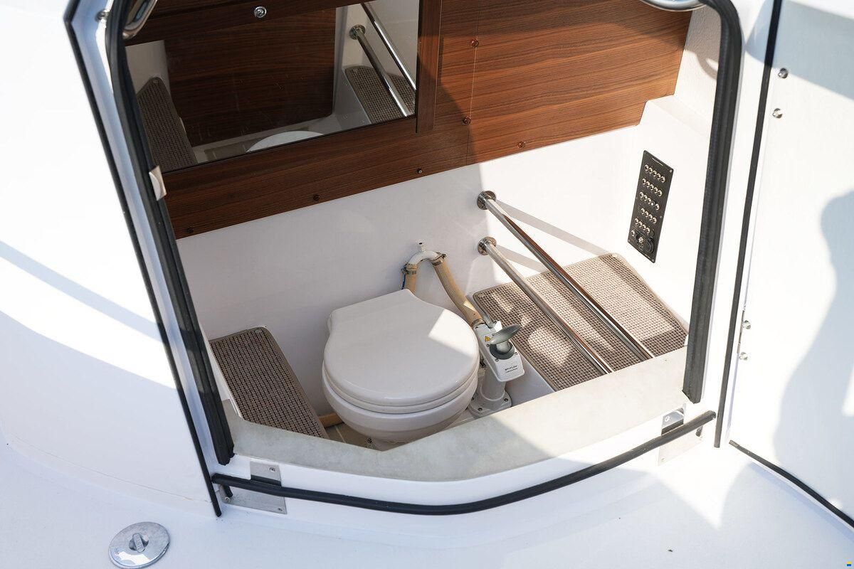 Axopar 28 Cabin - AC
