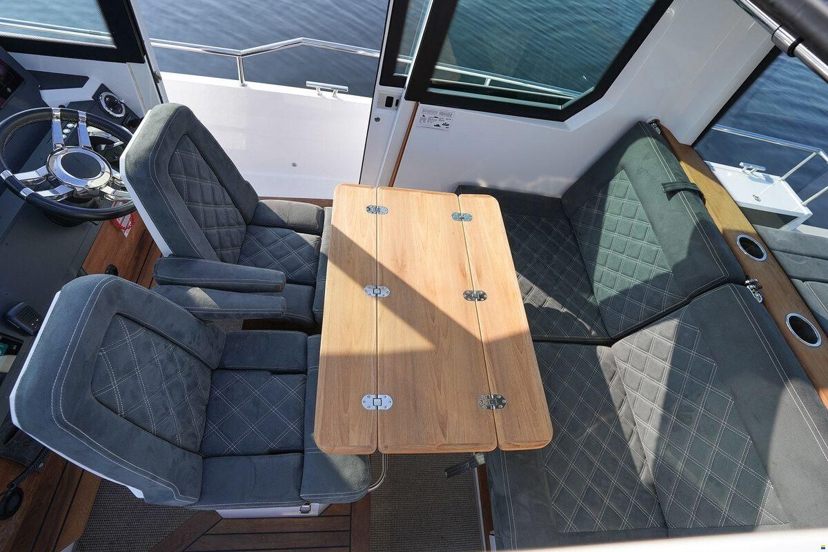 Axopar 28 Cabin - AC