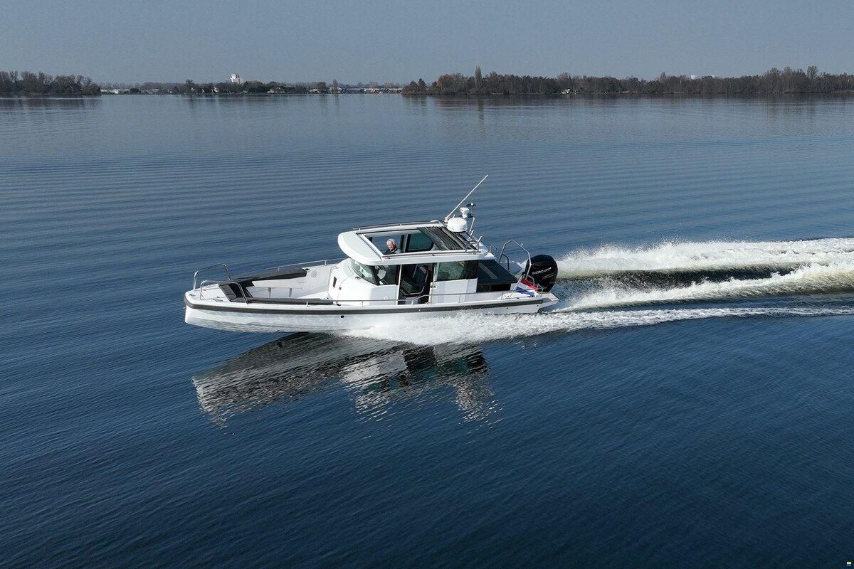 Axopar 28 Cabin - AC