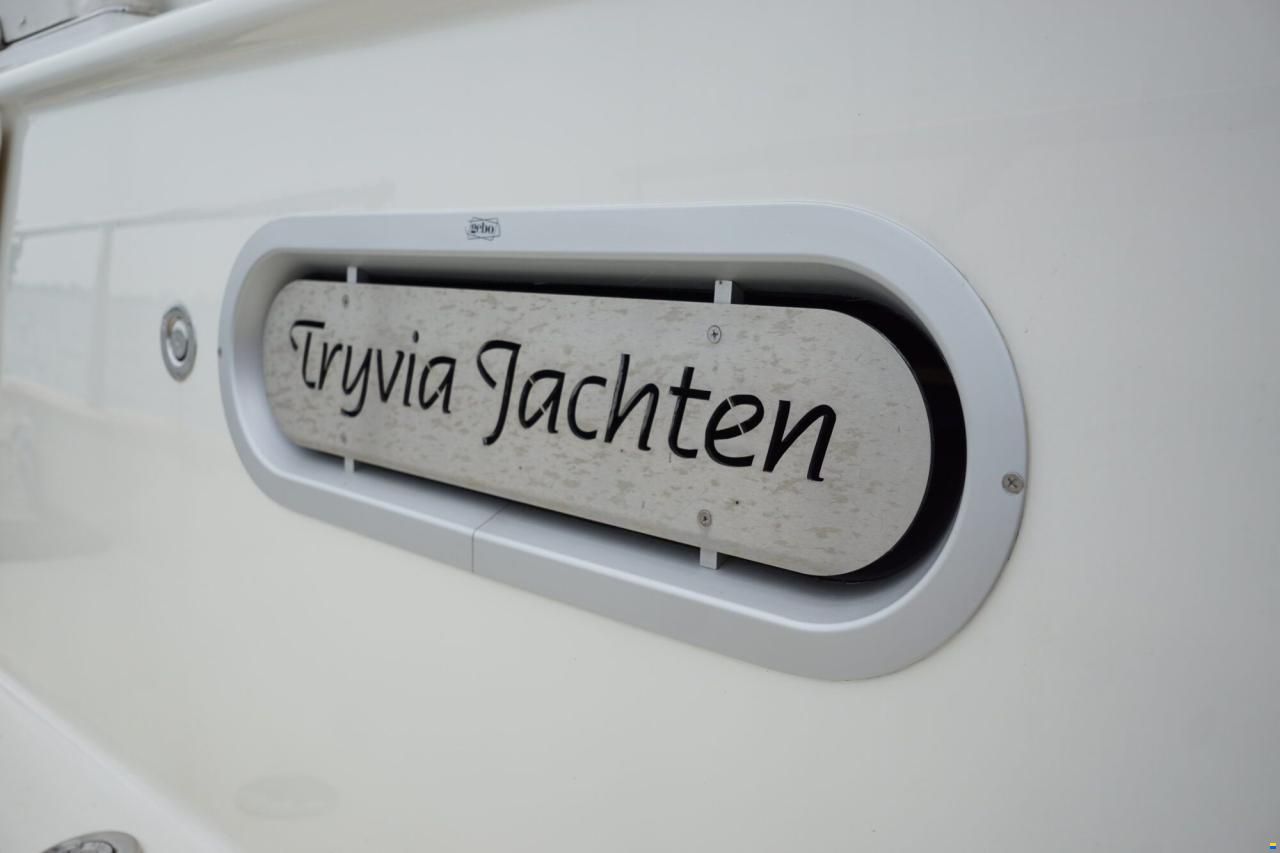 Tryvia 1100 OK Cabrio Spiegeldeur