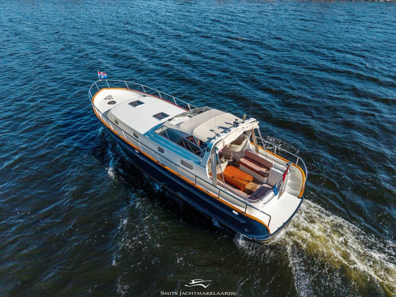 Tryvia 1100 OK Cabrio Spiegeldeur