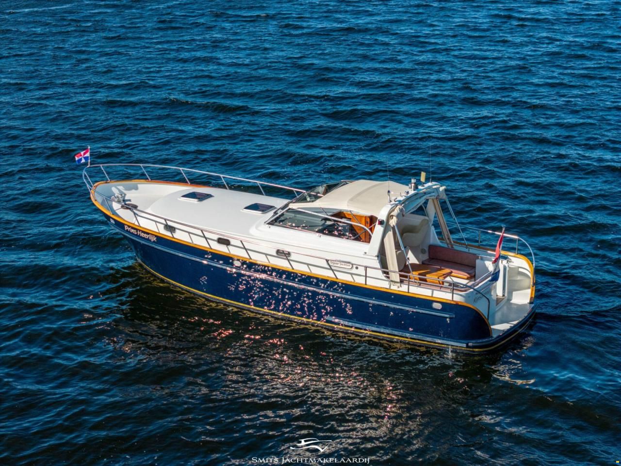 Tryvia 1100 OK Cabrio Spiegeldeur