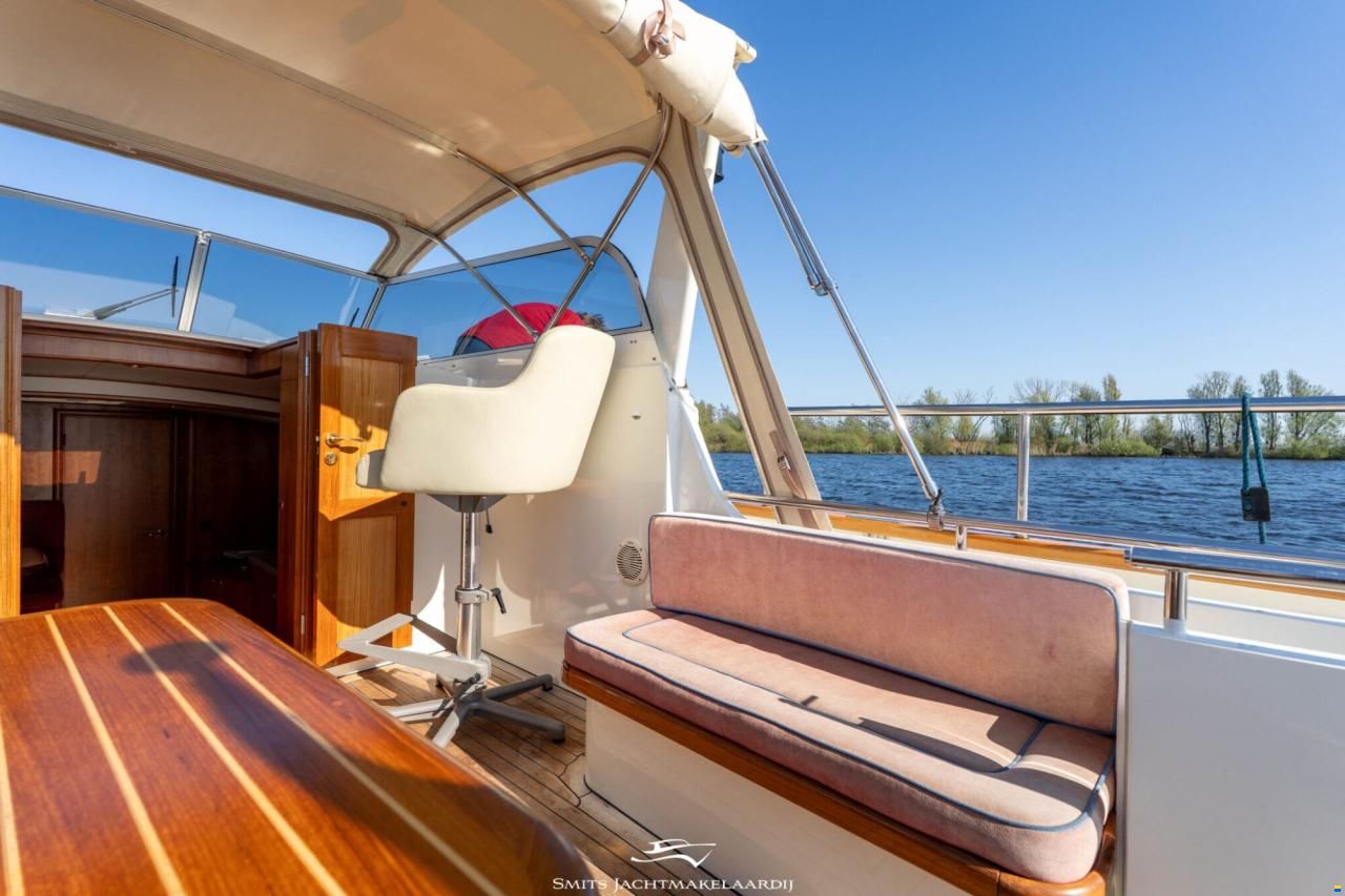 Tryvia 1100 OK Cabrio Spiegeldeur