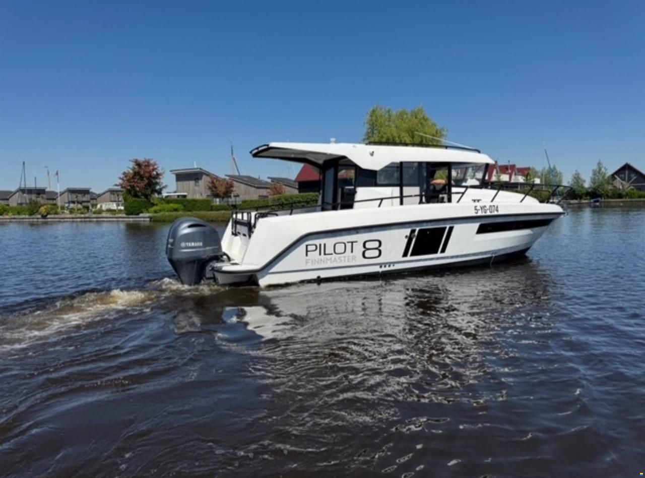 Finnmaster Pilot 8 - 2 X Yamaha F200