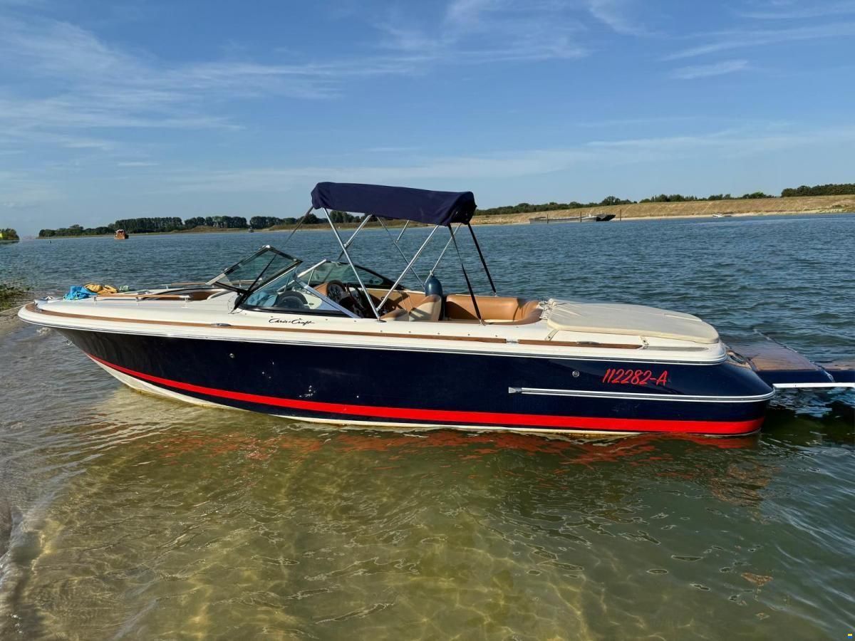 Chris Craft Lancer 22 Heritage Edition