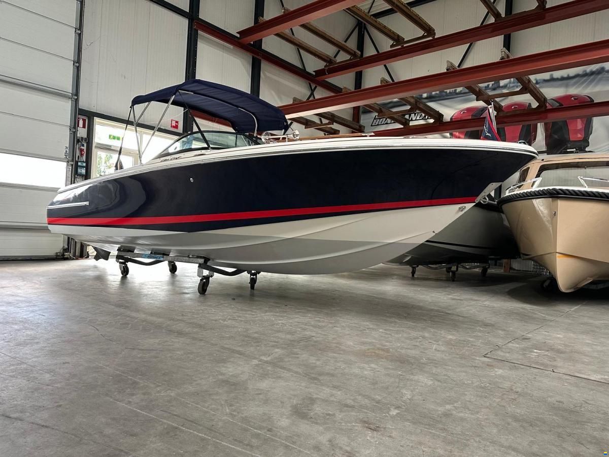 Chris Craft Lancer 22 Heritage Edition