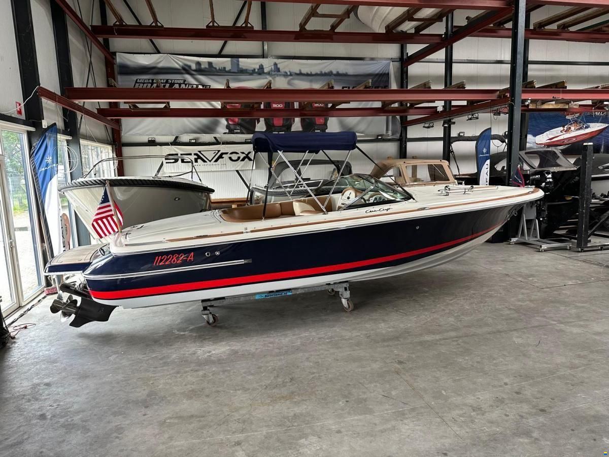 Chris Craft Lancer 22 Heritage Edition
