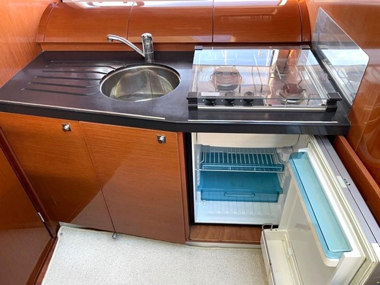 Jeanneau Leader 10