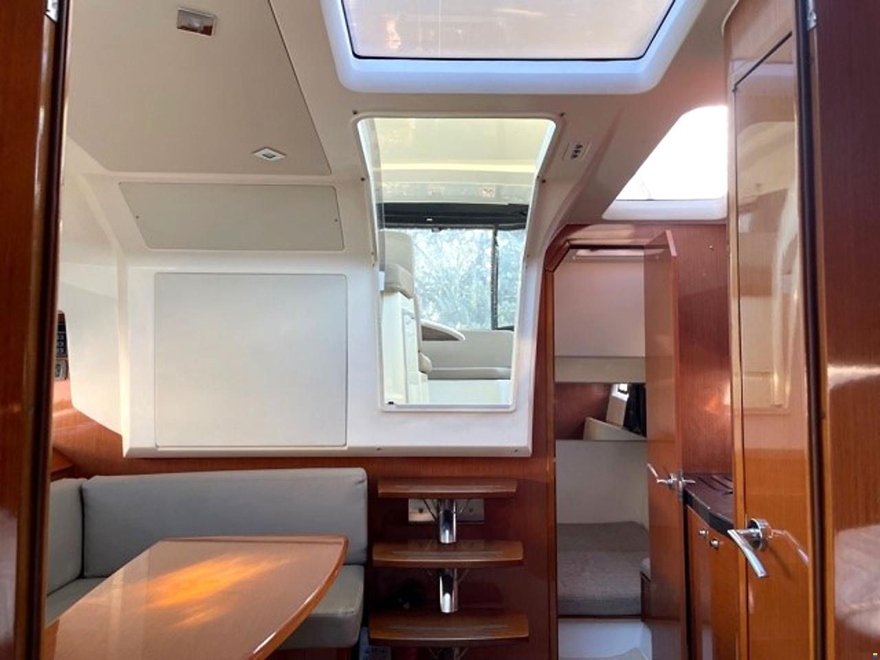 Jeanneau Leader 10