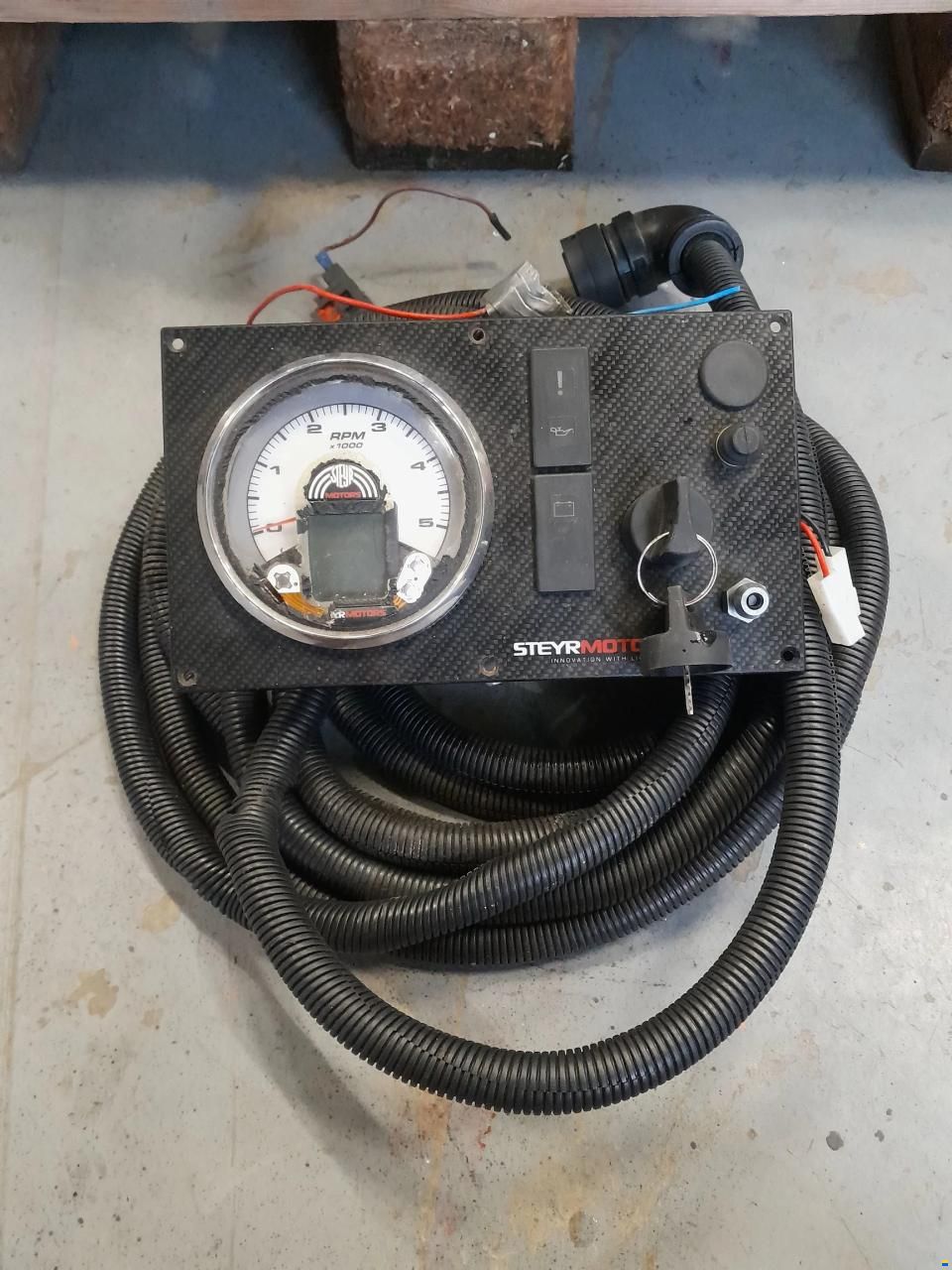 Steyr marine Diesel 144 CV avec inverseur