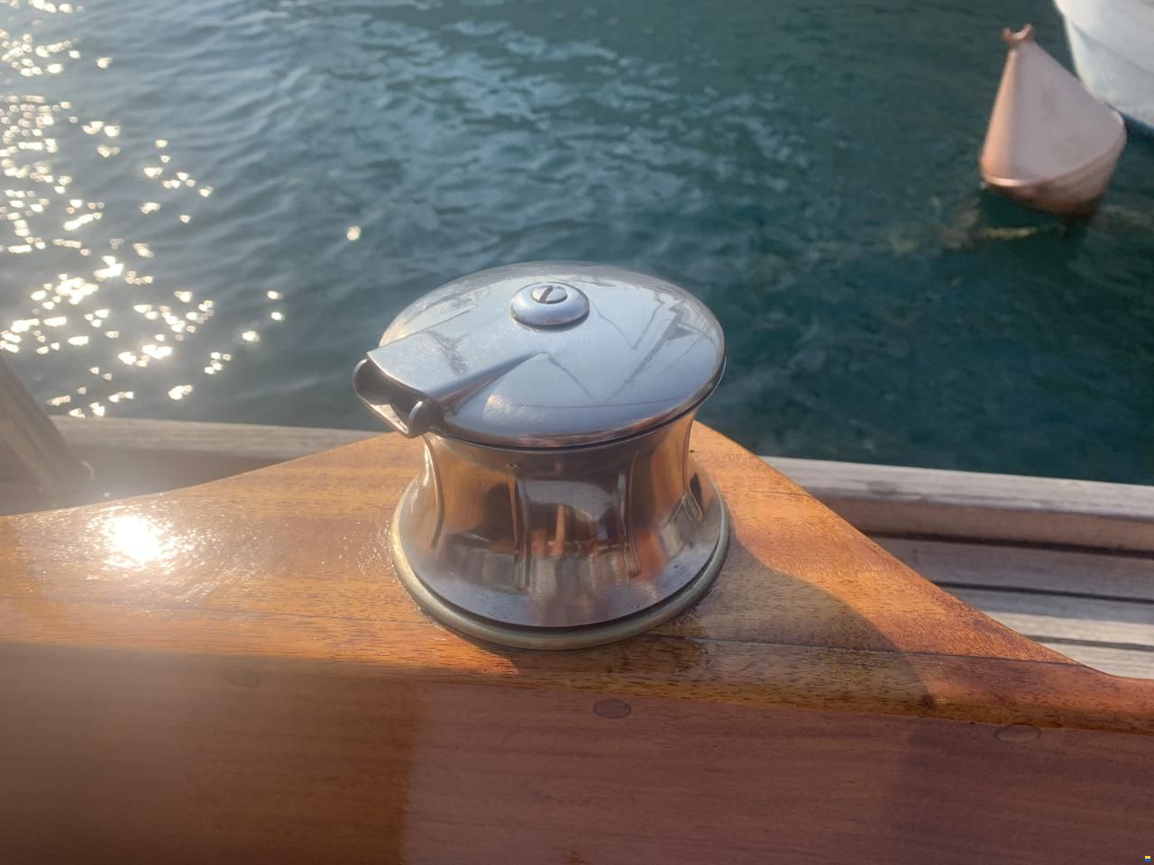 Hallberg-Rassy P28