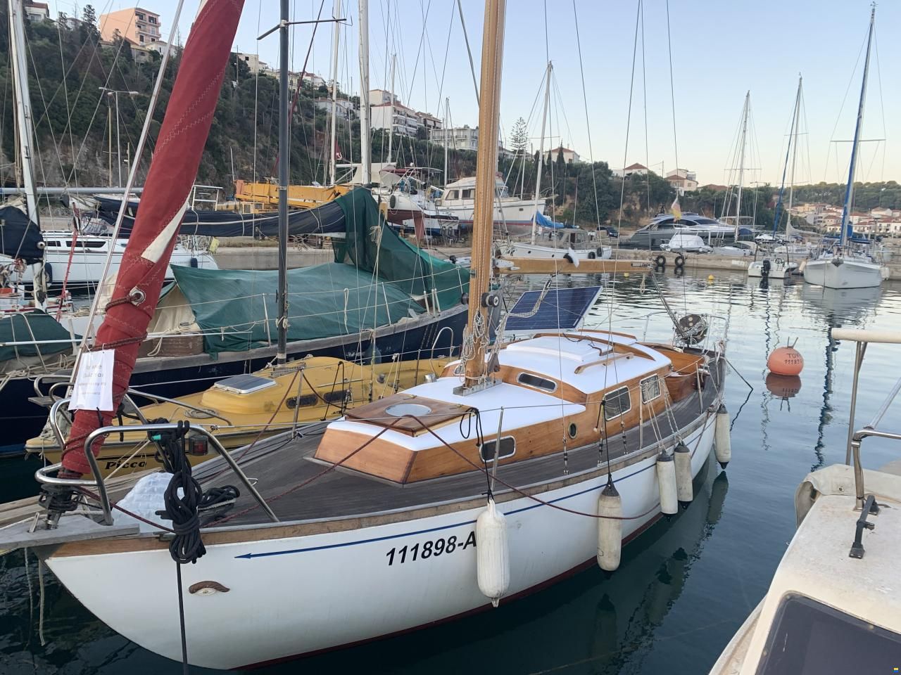 Hallberg-Rassy P28