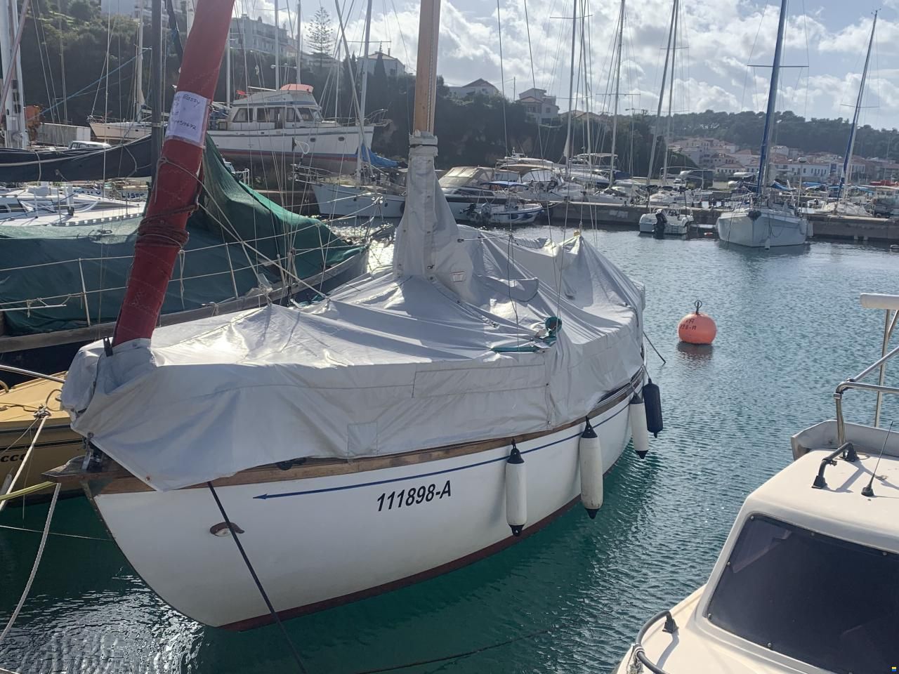 Hallberg-Rassy P28