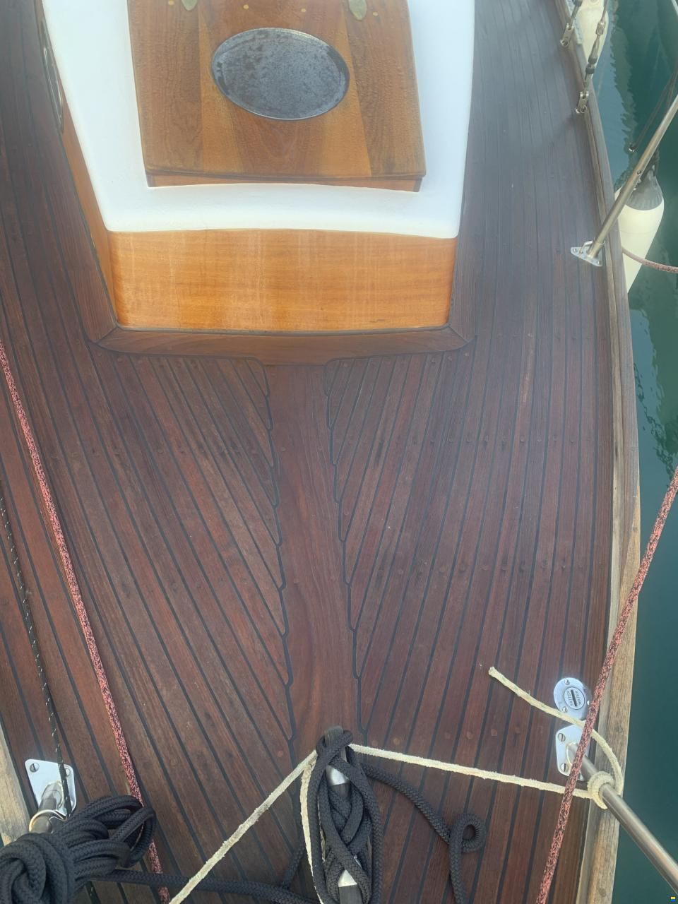 Hallberg-Rassy P28