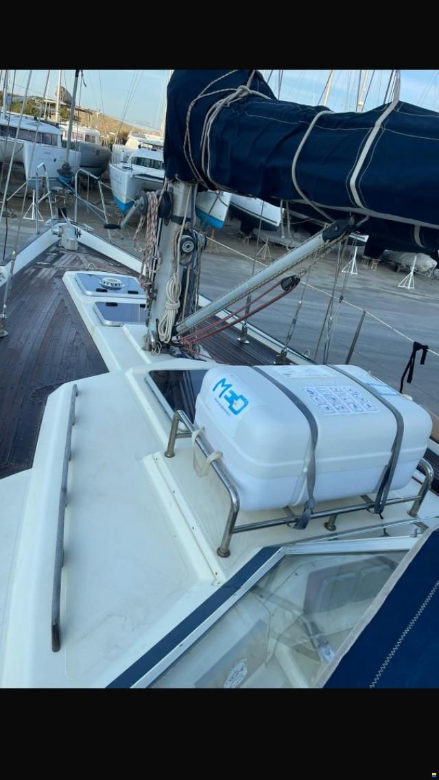 Contest 38s Ketch