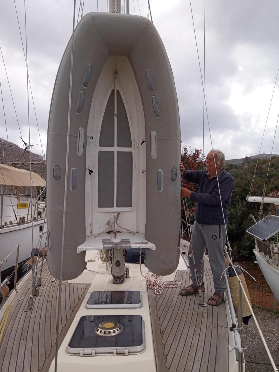 Contest 38s Ketch