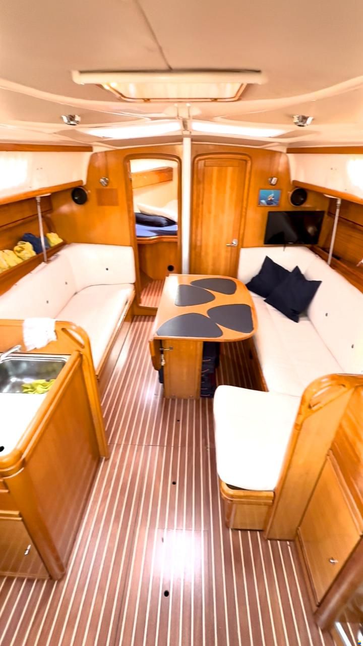 Bavaria 37 Cruiser