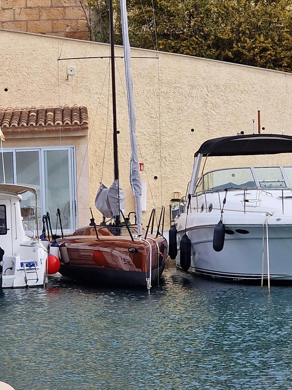 LA 28 Daysailer