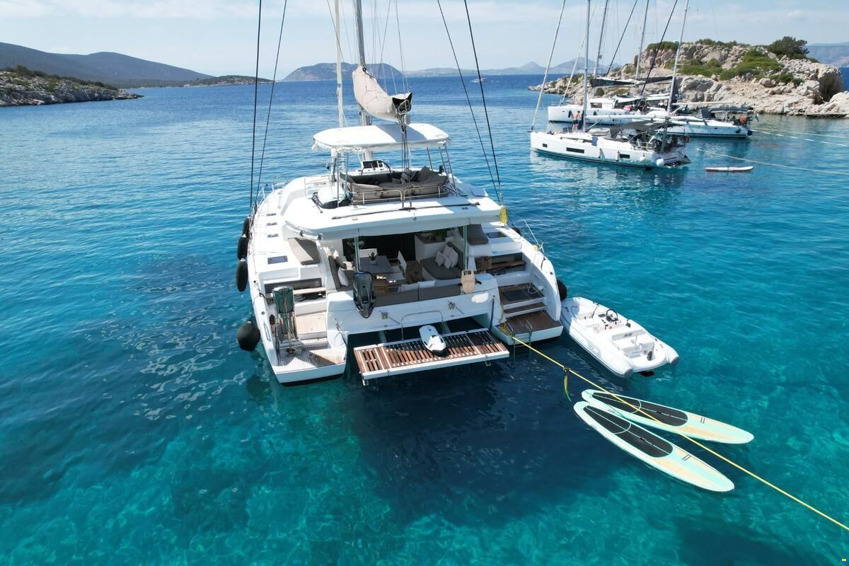 Lagoon 50