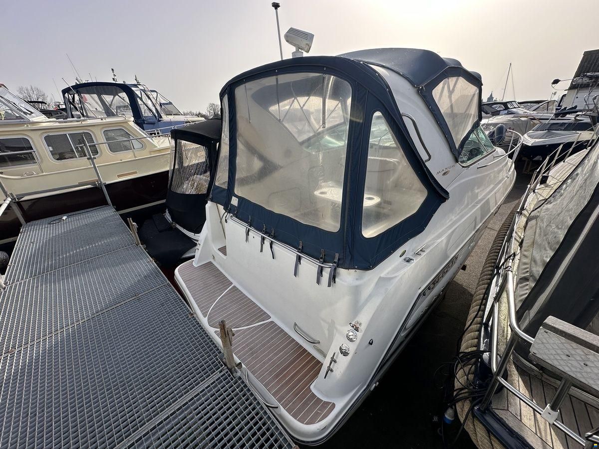 Maxum 2900