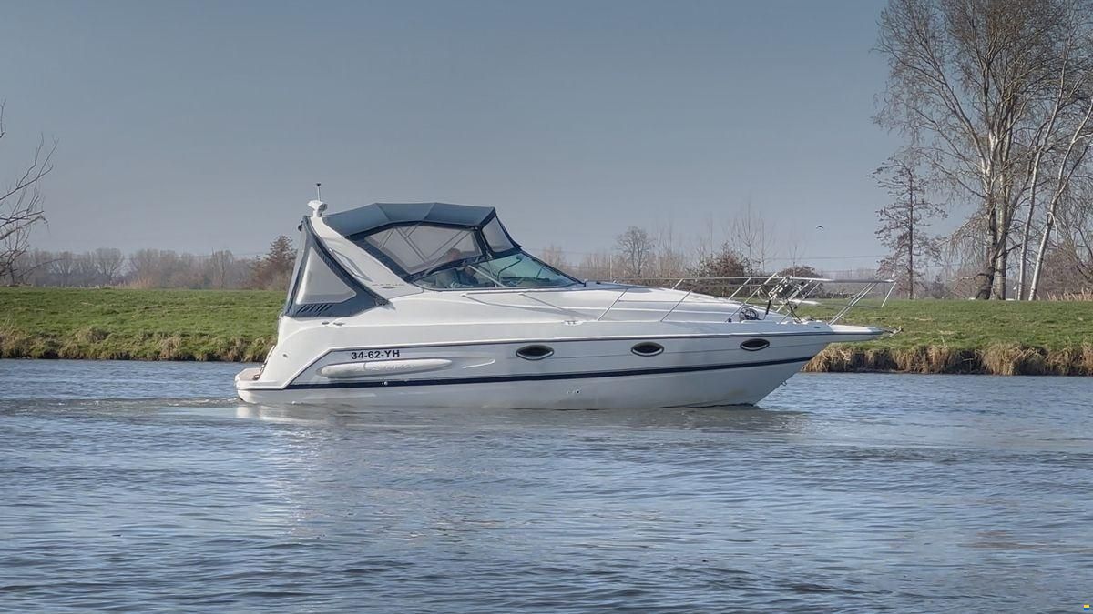 Maxum 2900