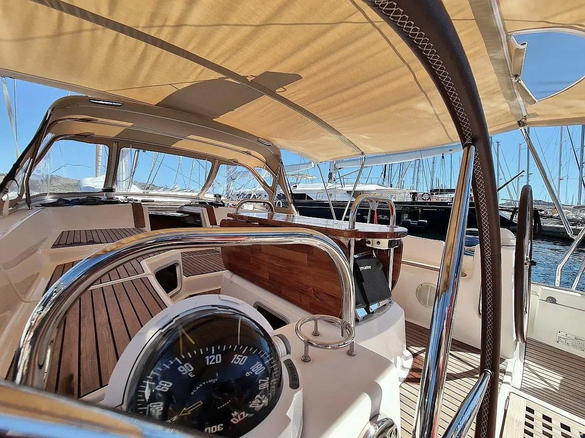 Jeanneau 53