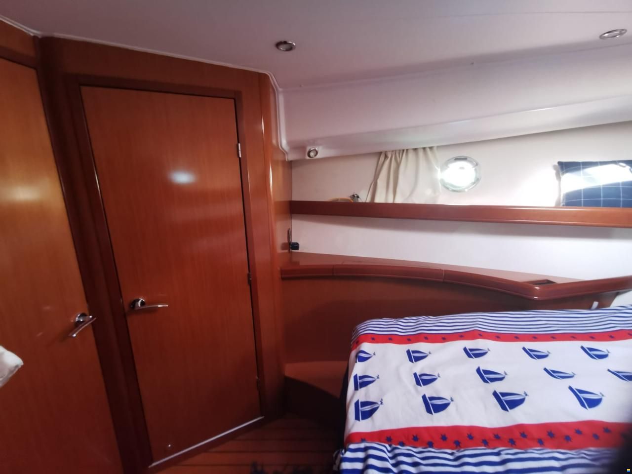 Beneteau 42 Swift Trawler